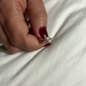 14k gold ring with 175k diamond real